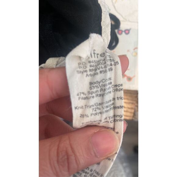 Womens Wilfred Aritzia Black Crepe Drawstring Cuffed Joggers Size Large - Picture 9 of 11